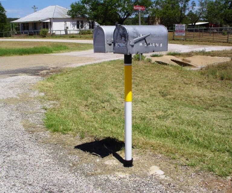 Shur-Tite Mailbox Double Adapter